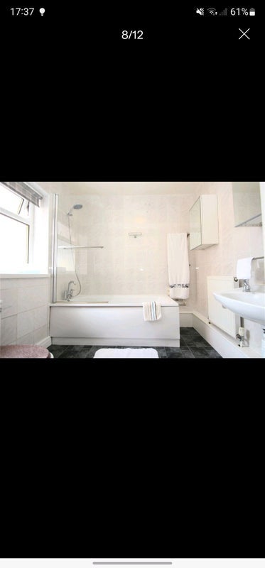 Room Westfield Lane in Wakefield
