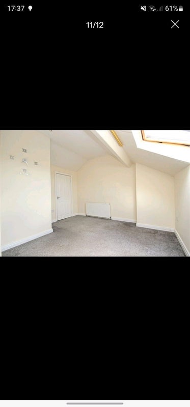 Room Westfield Lane in Wakefield