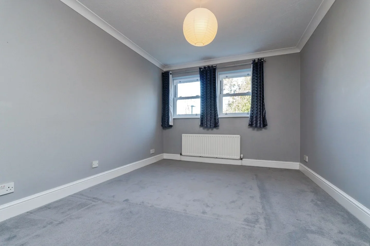 Flat Devonshire Avenue in Greater London