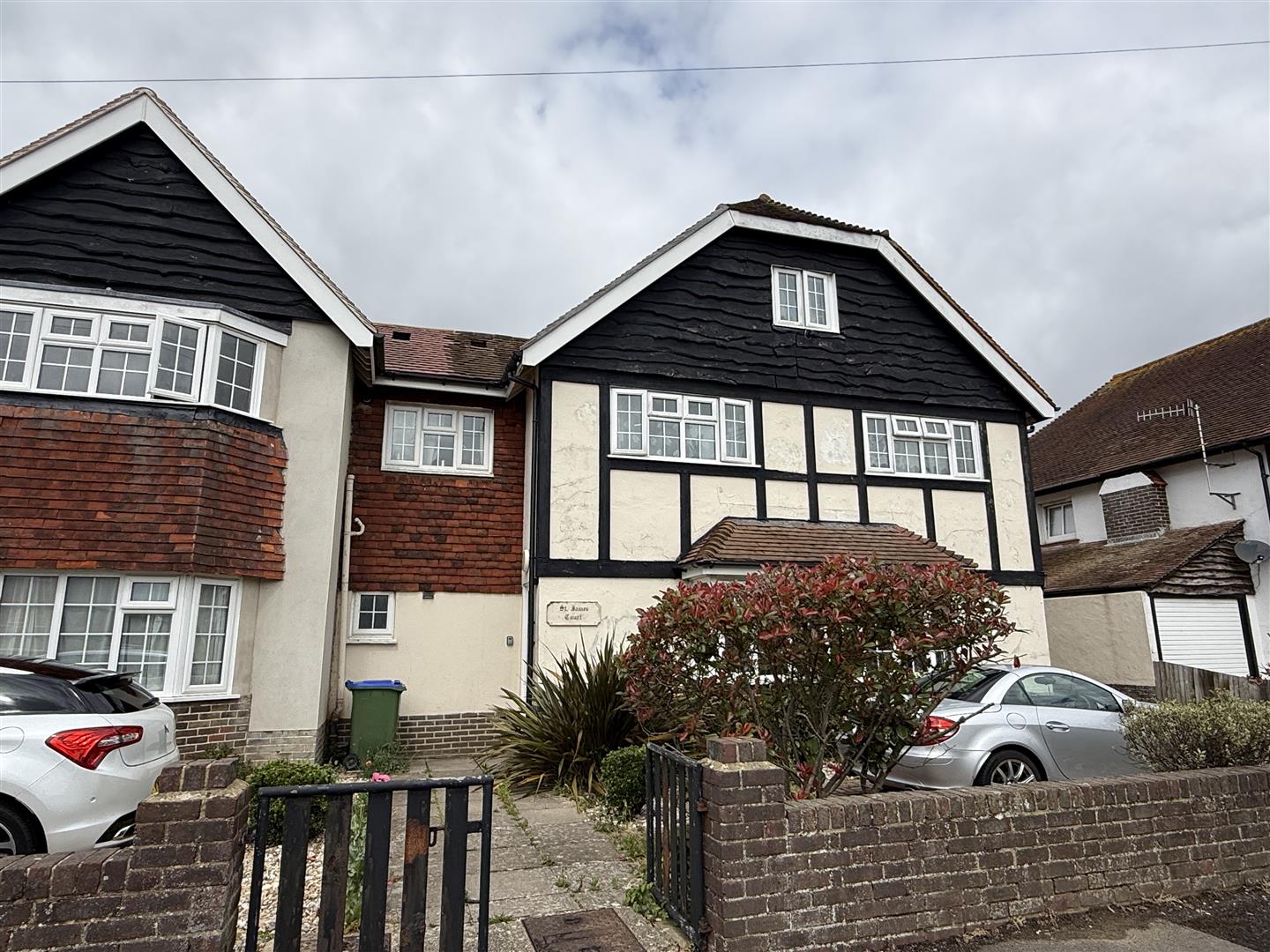 Flat Princess Avenue in Arun