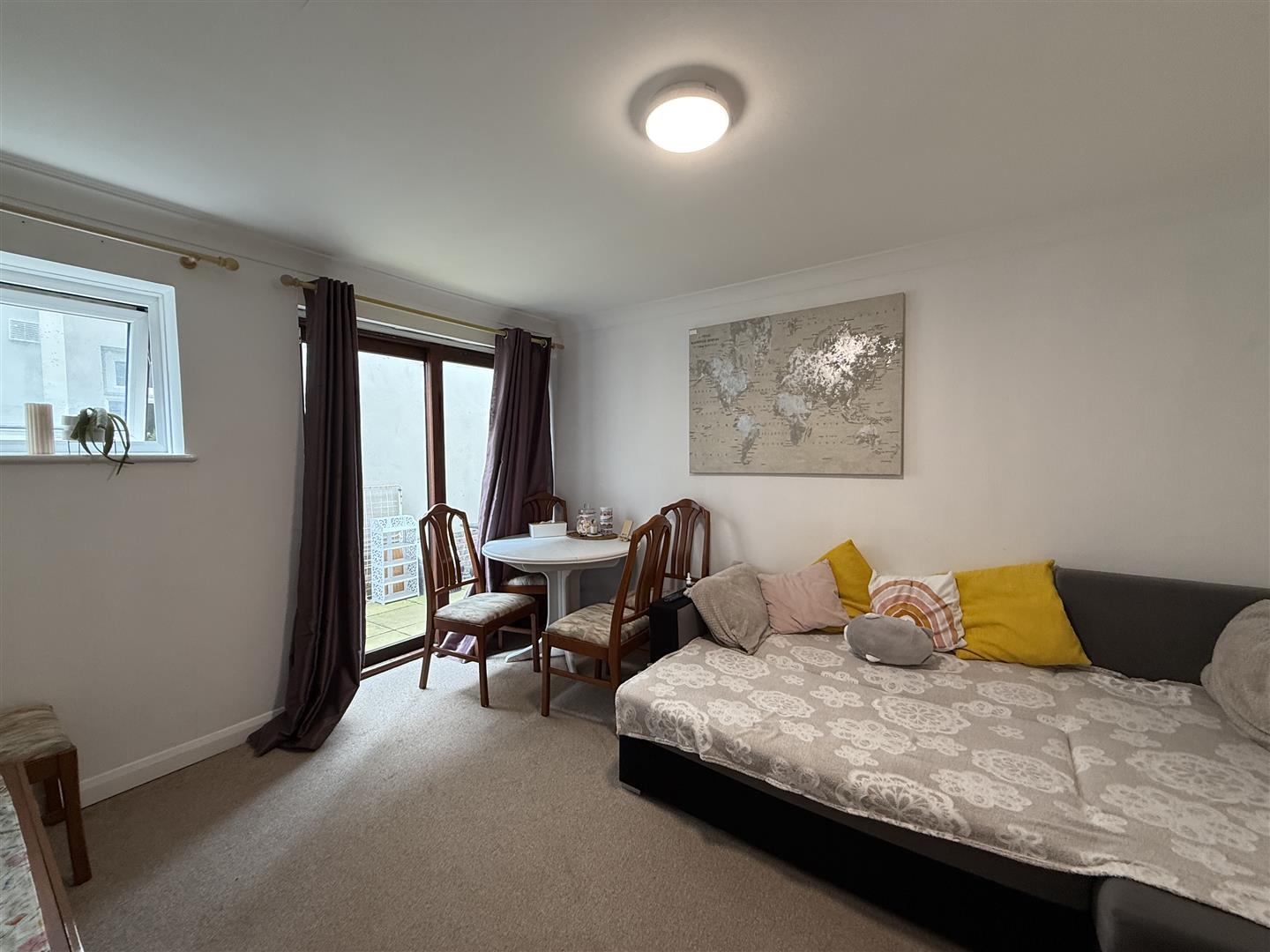 Flat Princess Avenue in Arun