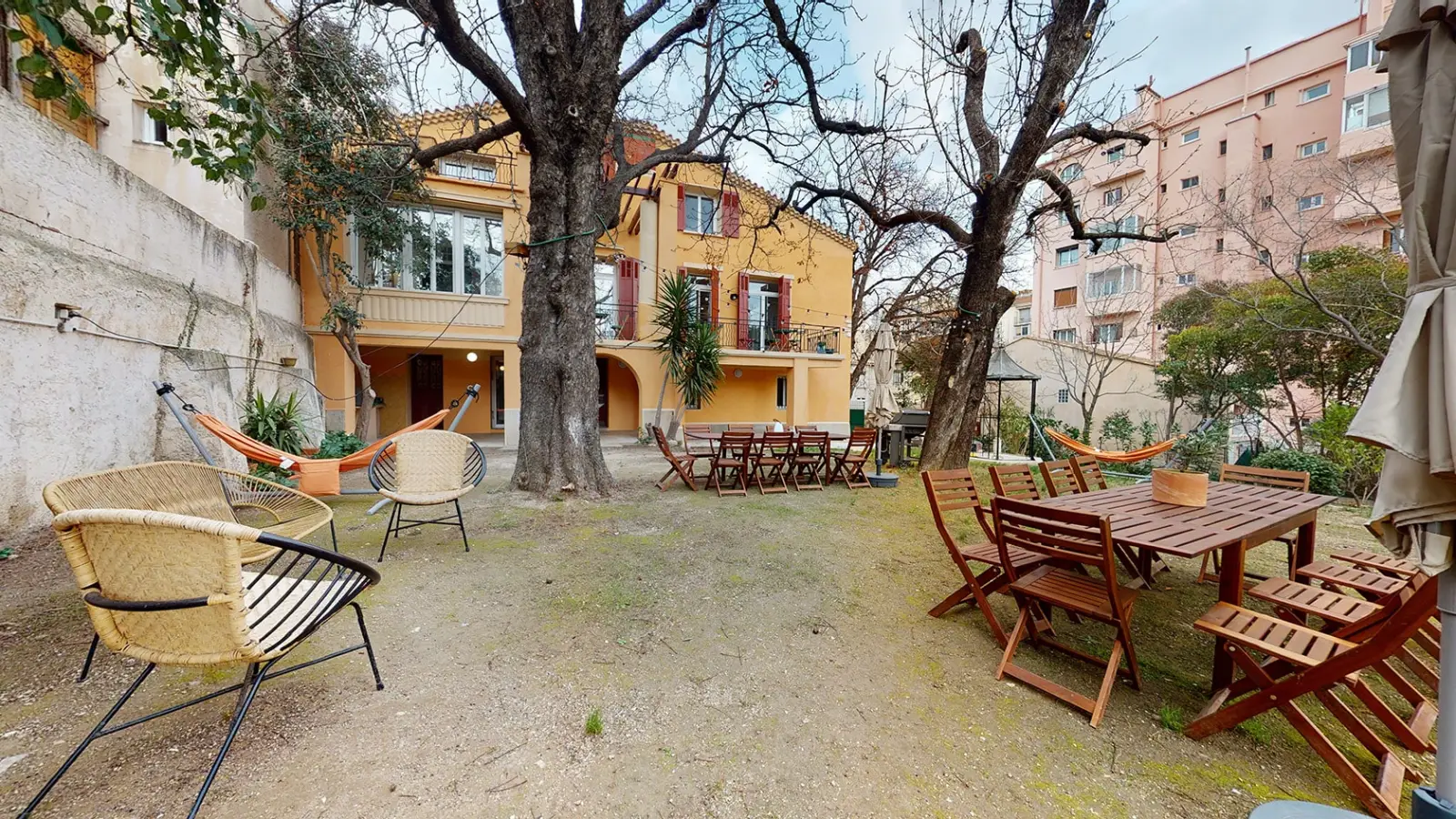 Chambre Rue de la Clinique à Marseille