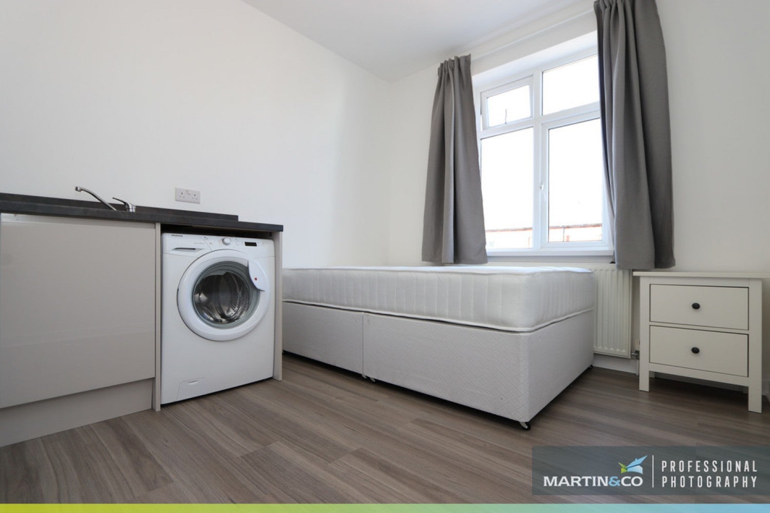 Room Spencer Street in Cardiff