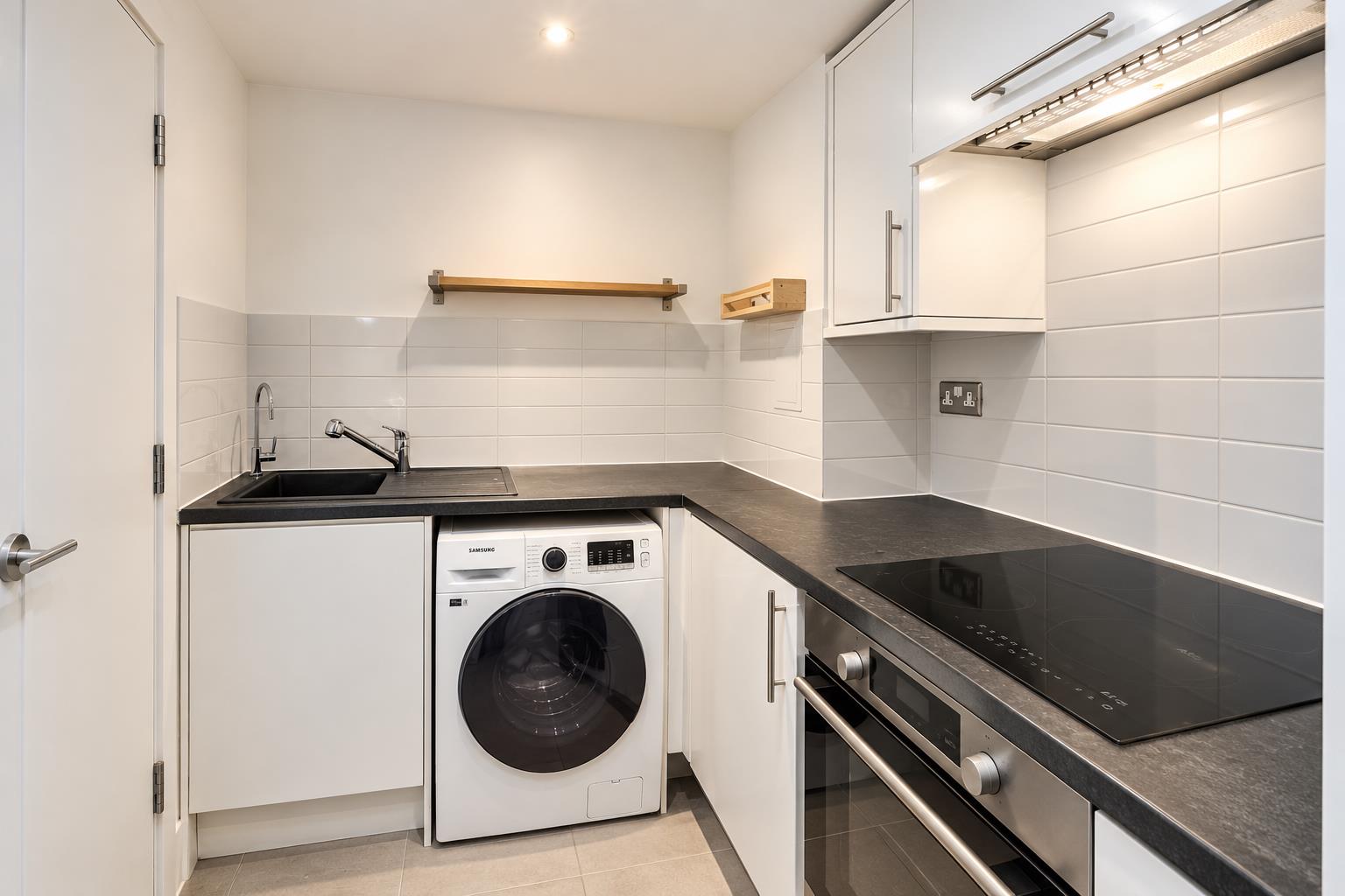 Flat Murray Grove in London