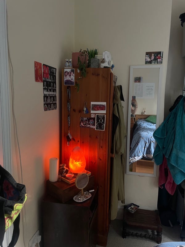 Room Cranwich Road in Greater London