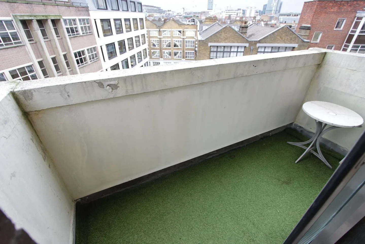 Flat Gresse Street in City of Westminster
