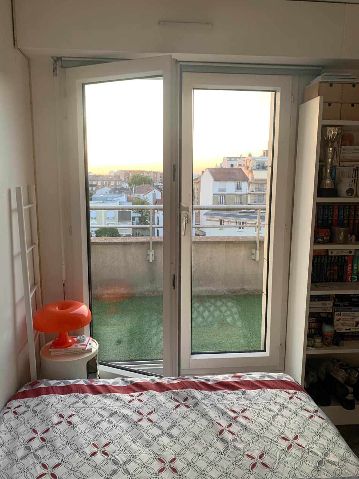 Room Rue d'Alsace in Asnières-sur-Seine