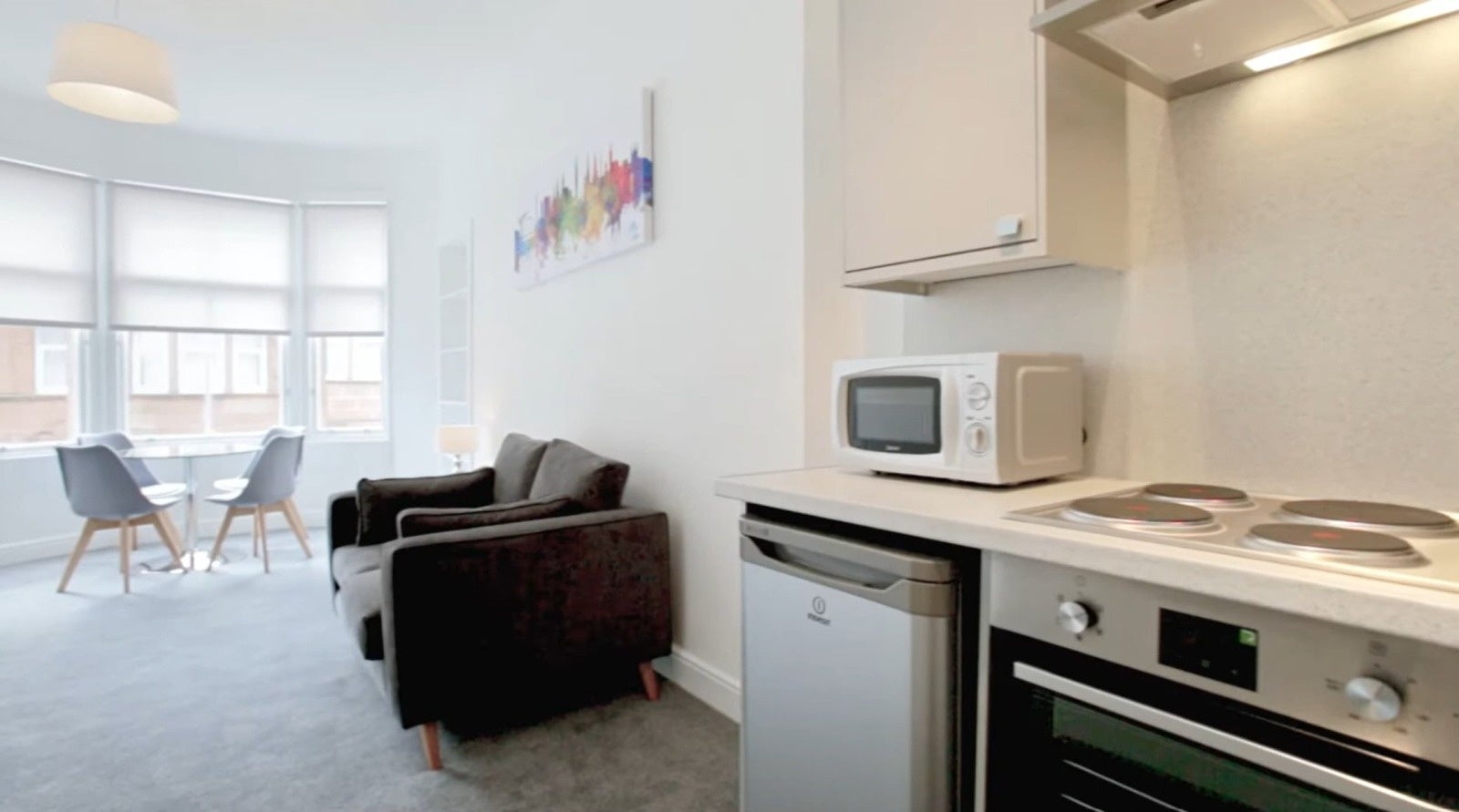 Flat Fairlie Park Drive in Glasgow