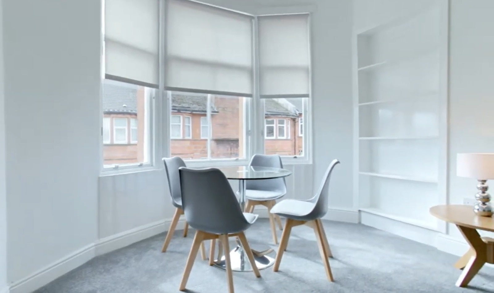 Flat Fairlie Park Drive in Glasgow