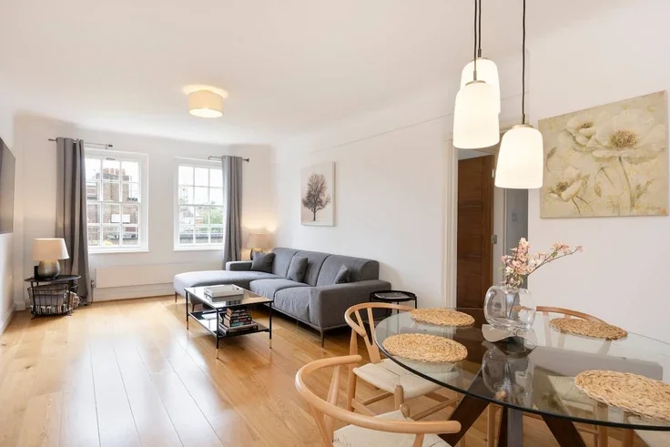 Flat Fulham Road in Greater London