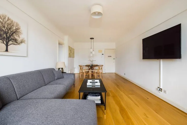 Flat Fulham Road in Greater London