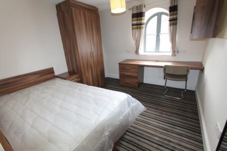 Room Old Warwick Road in Royal Leamington Spa