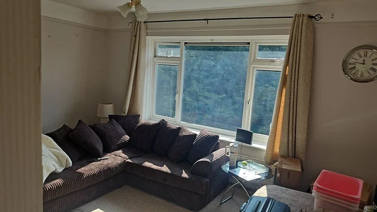 Flat Uxbridge Road in Greater London