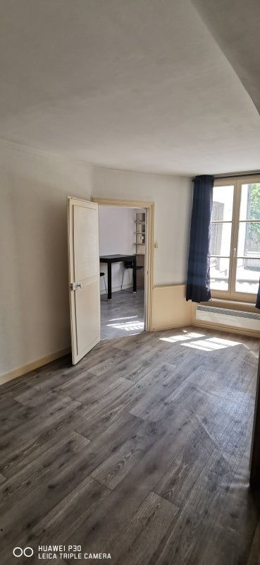 Flat Place de l'Arsenal in Nancy