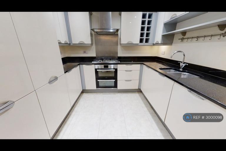 Flat Manchester Road in Heywood