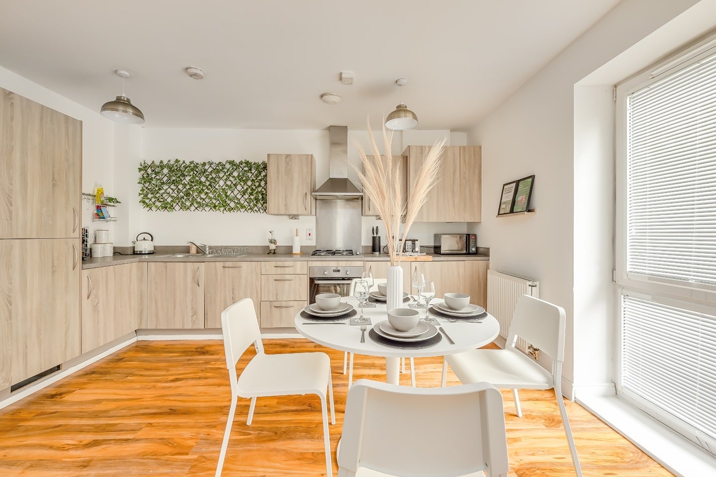 Flat Columbia Place in Milton Keynes