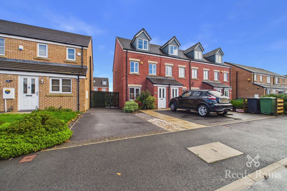 House Scatcherd Drive in Keighley