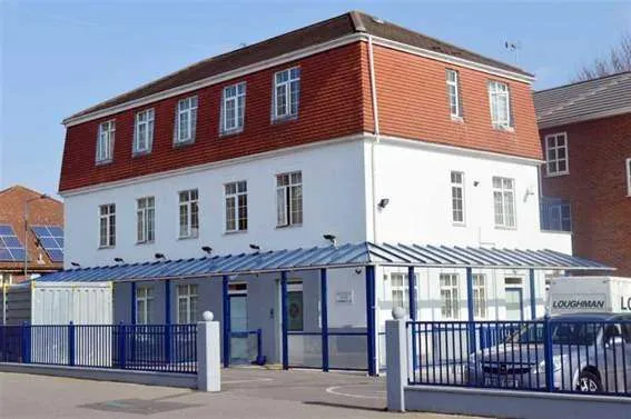 Flat Heath Street in Dartford