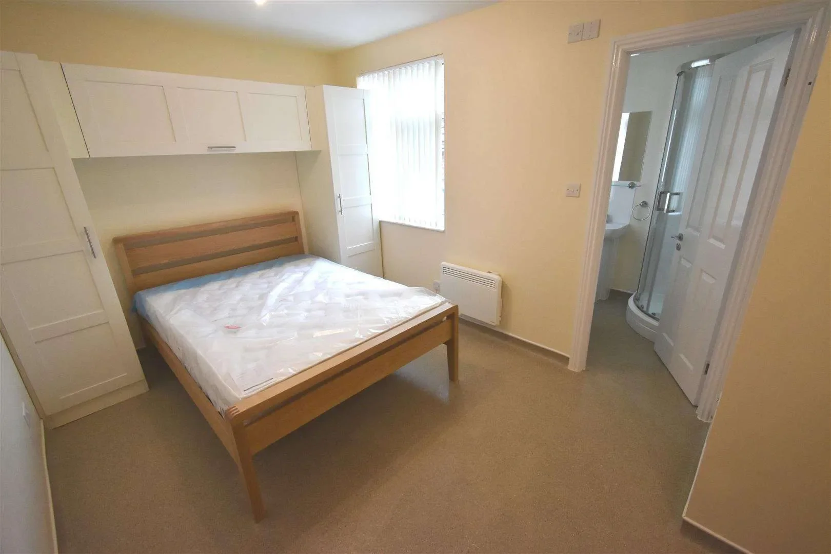 Flat Heath Street in Dartford