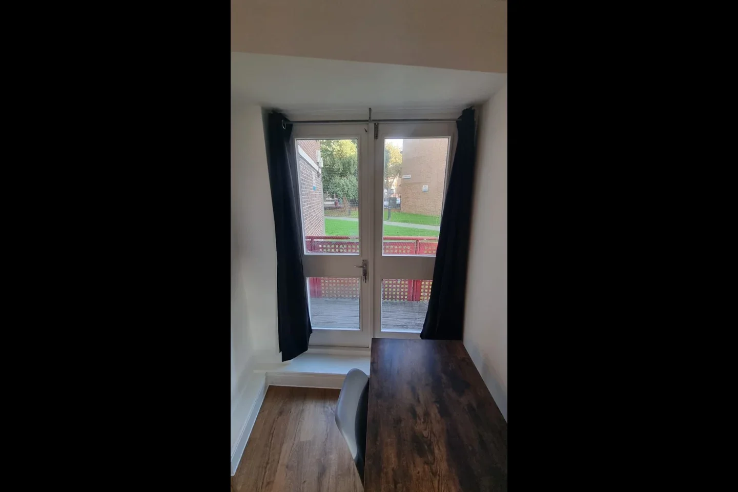 Room Rotherhithe New Road in Greater London