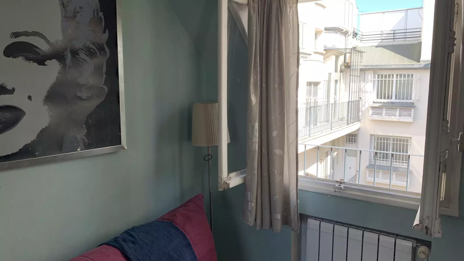 Chambre Avenue René Boylesve à Paris