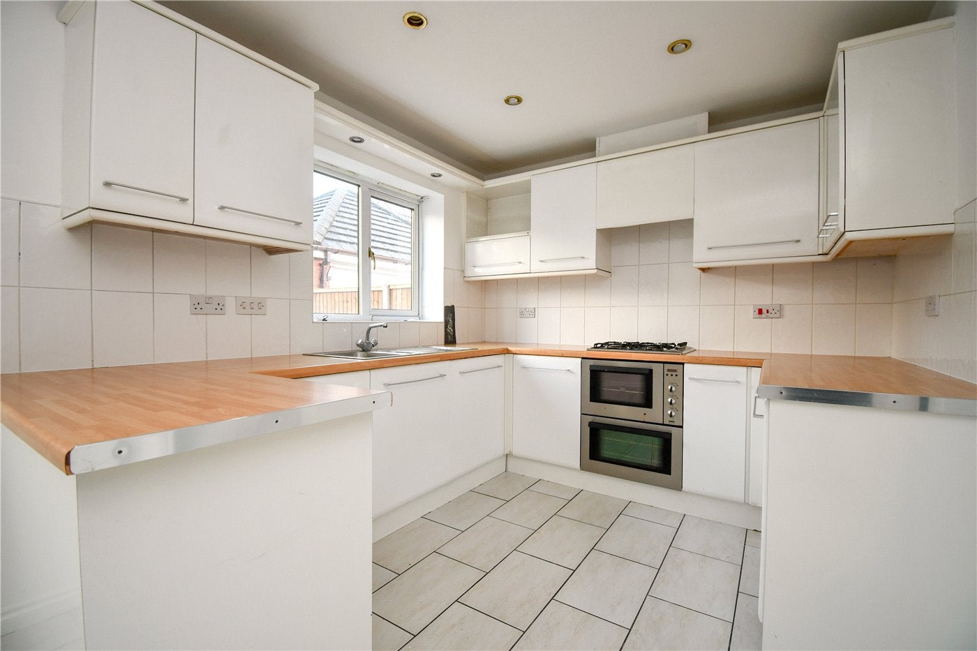 House Glamis Close in Prenton
