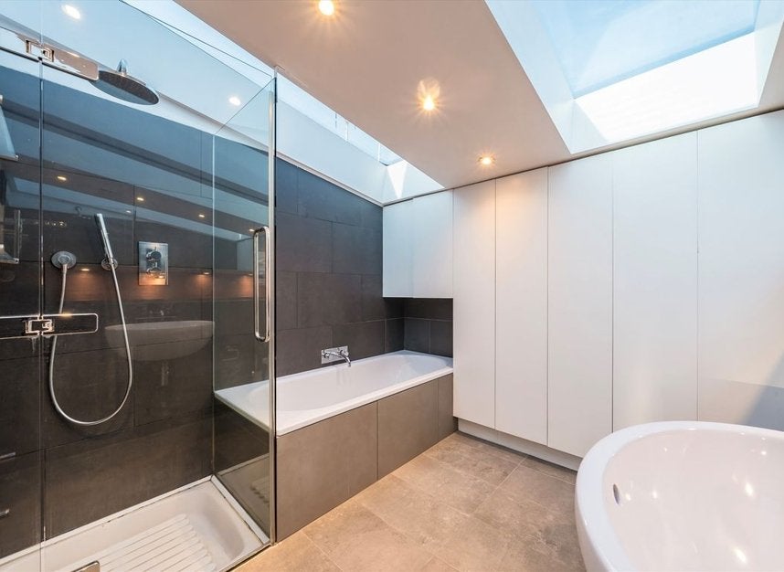 House Pembroke Mews in Greater London