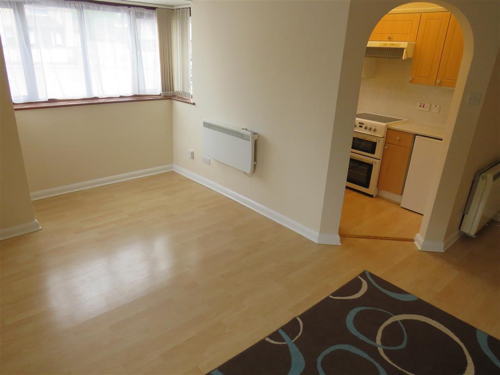 Flat Battle Court in Stratford-on-Avon