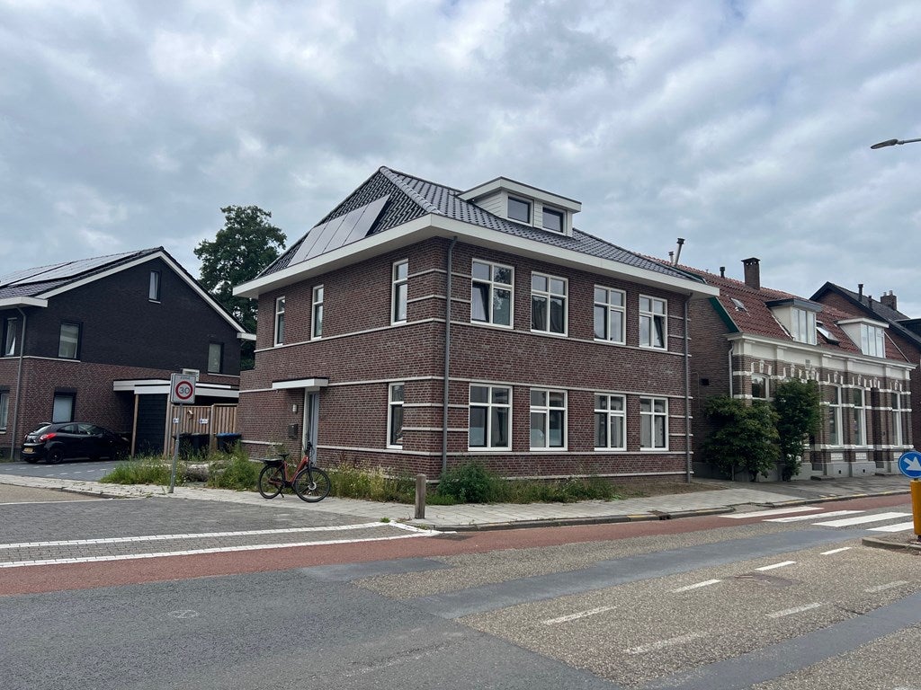 Casa Bornsestraat 161 a en Almelo