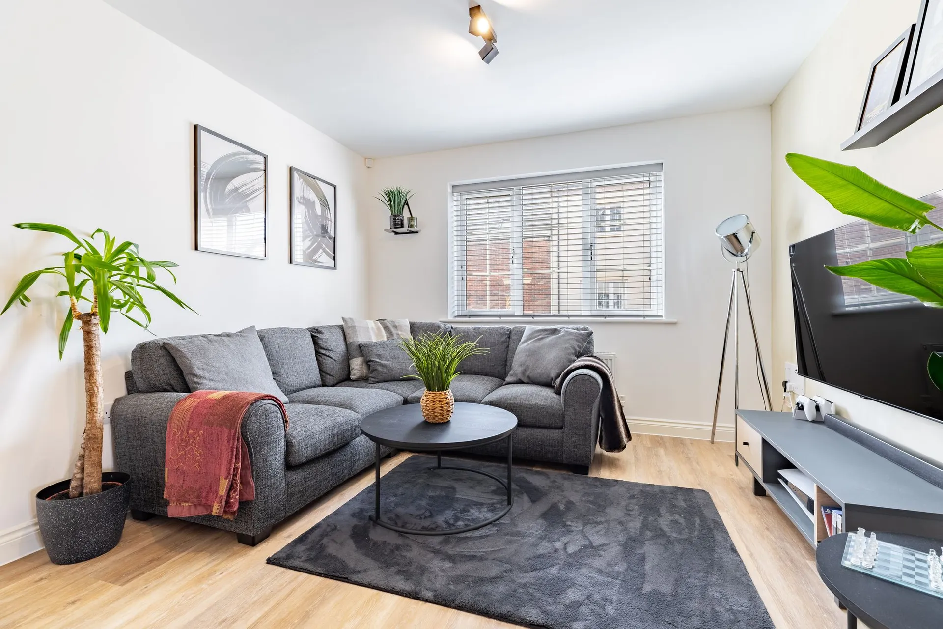 Flat Nightingale Road in Great Barford