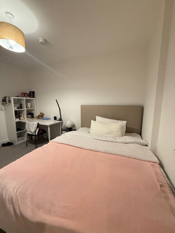 Room Escapade Place in Greater London