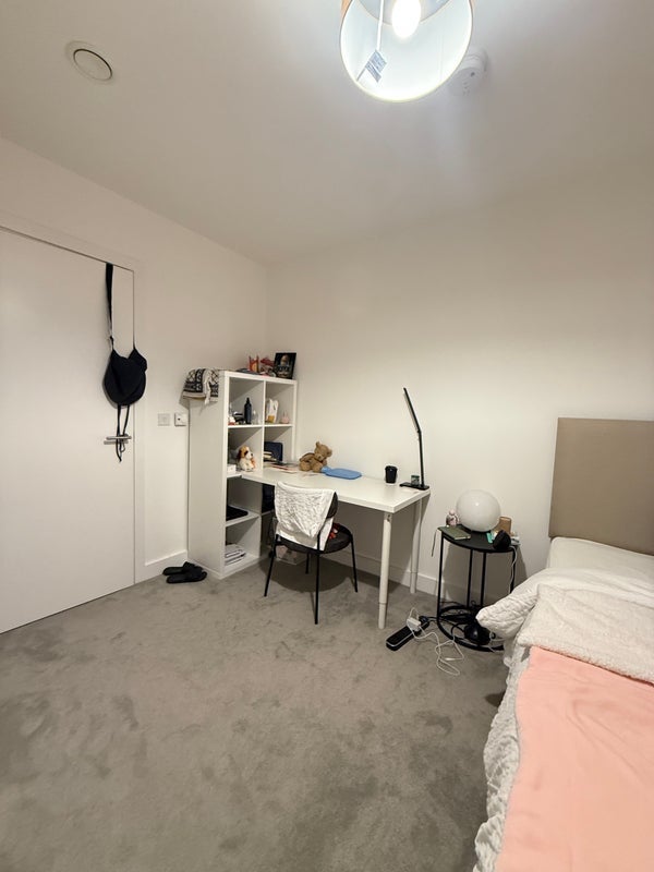 Room Escapade Place in Greater London