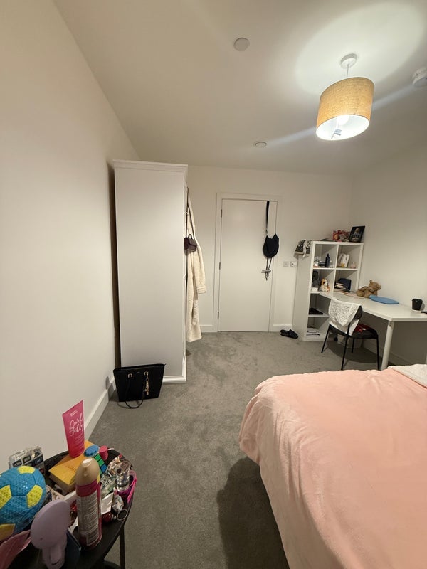 Room Escapade Place in Greater London