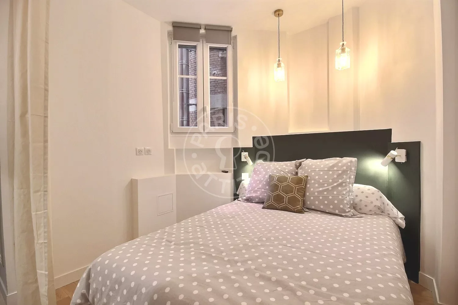 Flat Rue des Entrepreneurs in Paris
