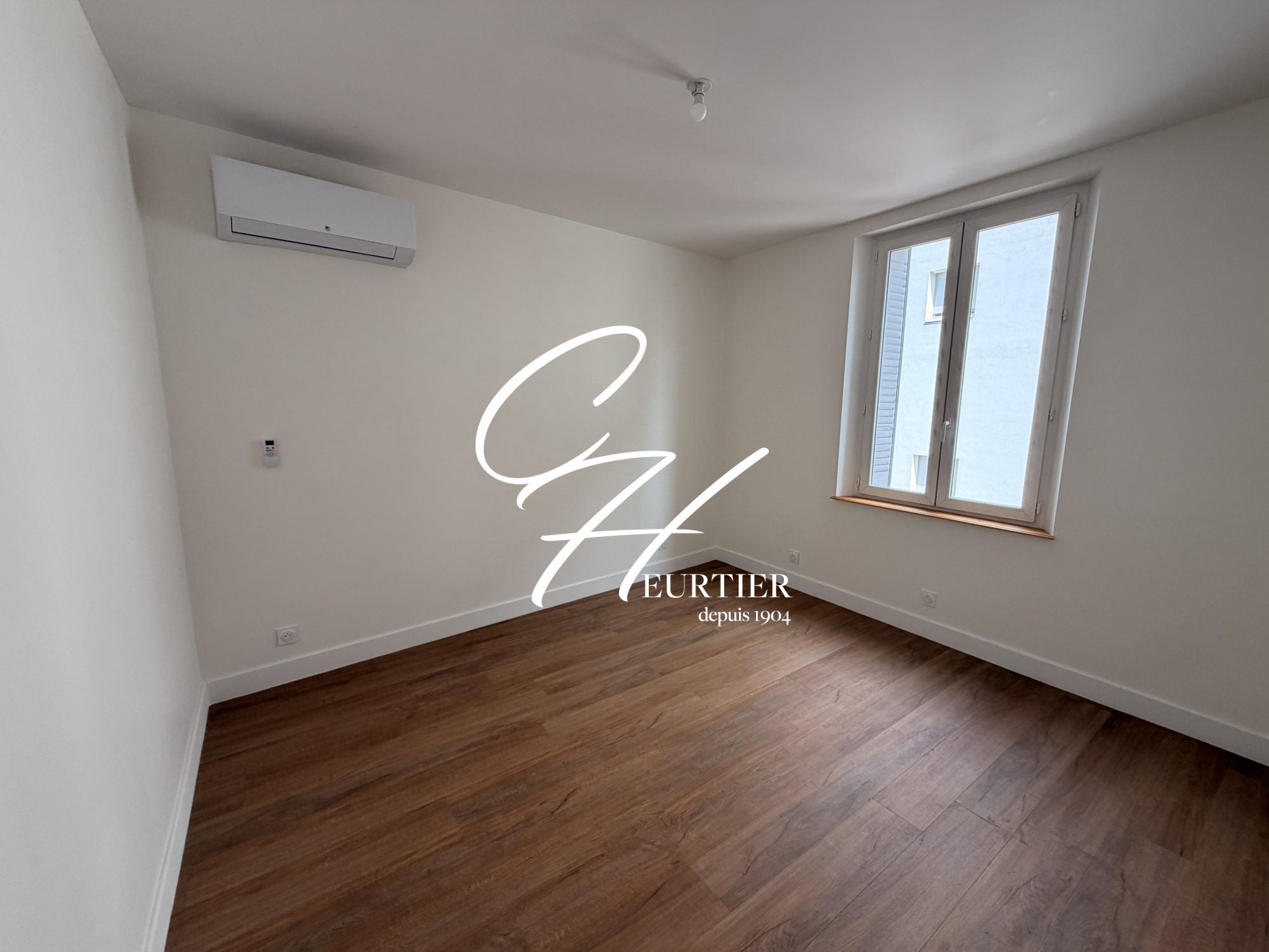Flat Rue Marbeuf in Grenoble