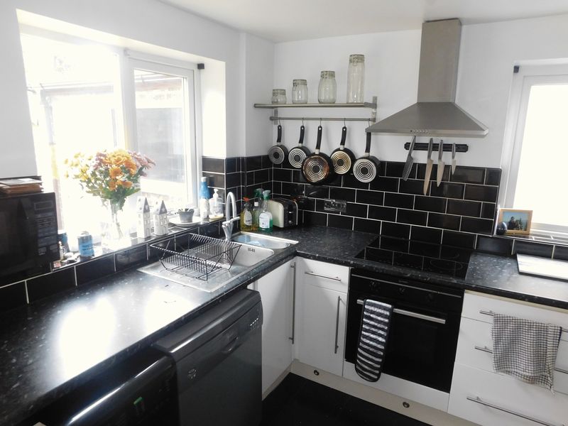 House Ramsey Close in Mansfield Woodhouse