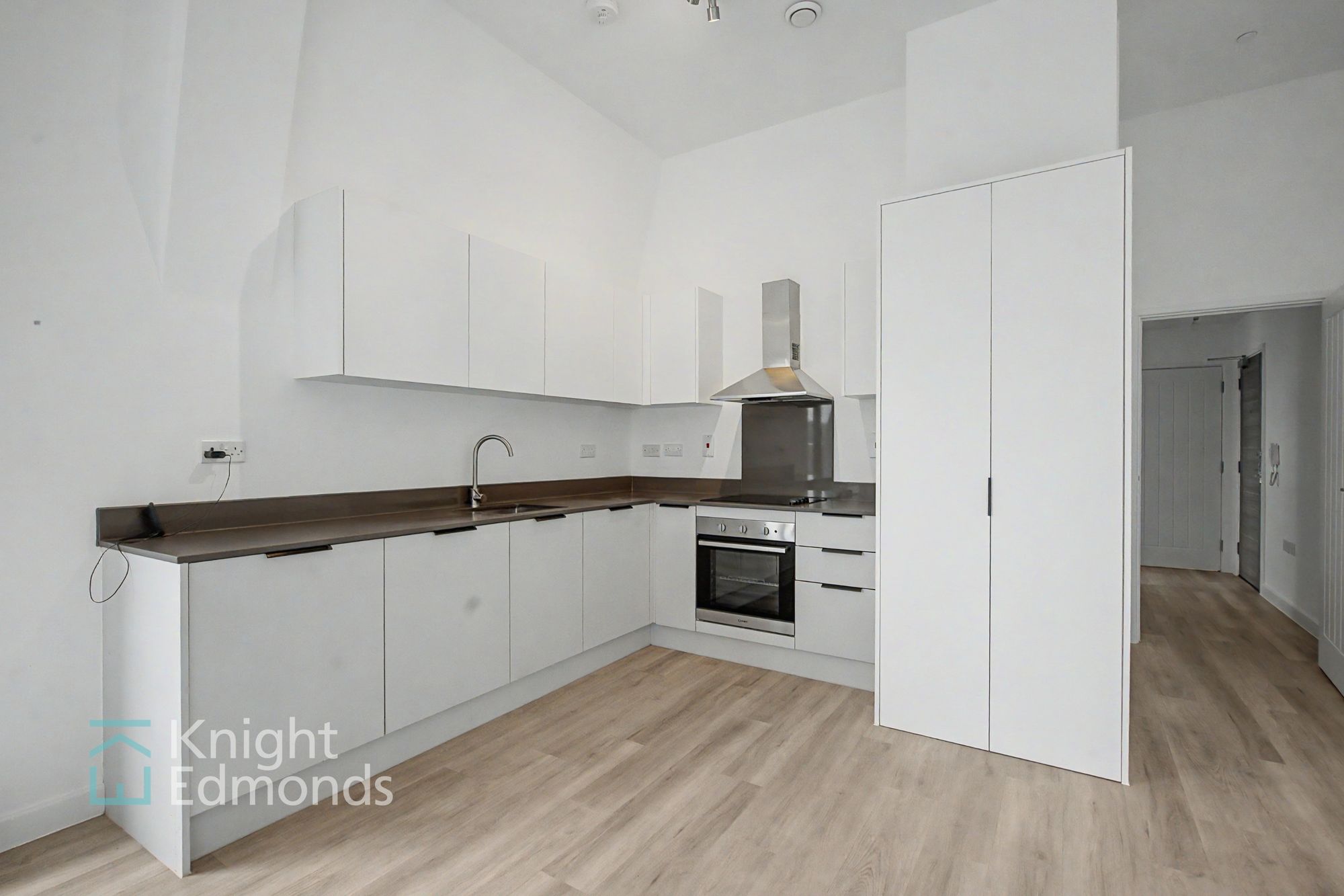 Flat Palace Avenue in Maidstone