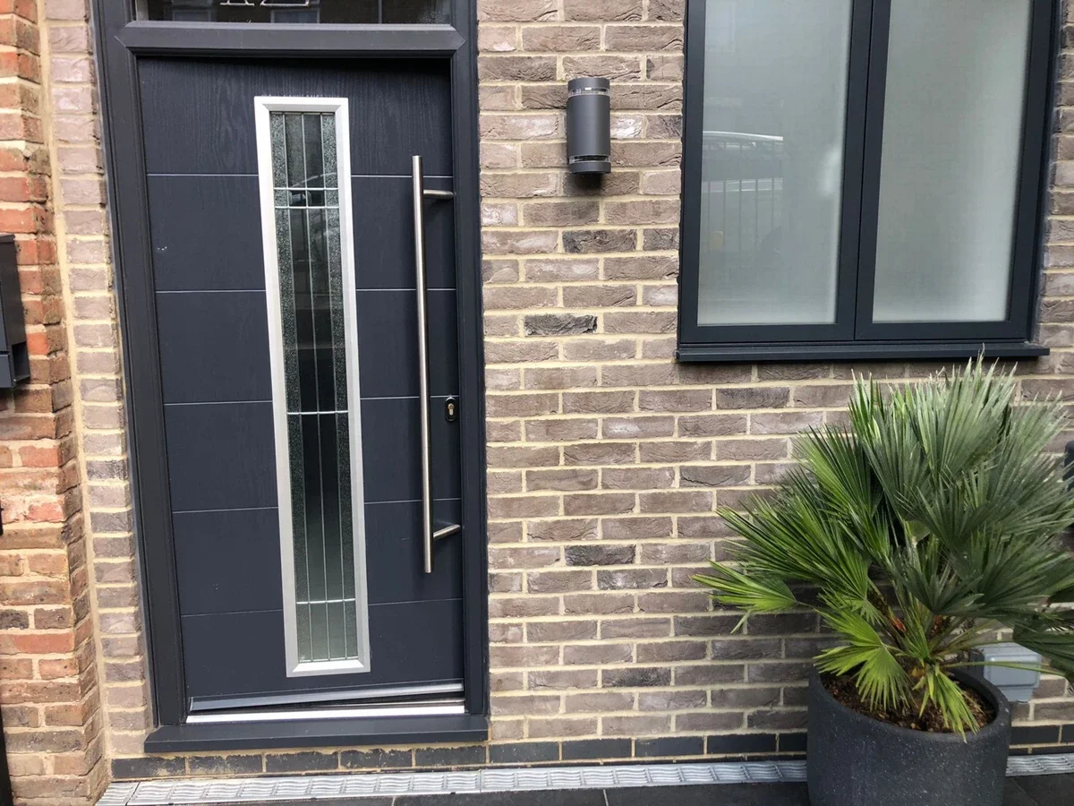 Room Turner Street in Greater London