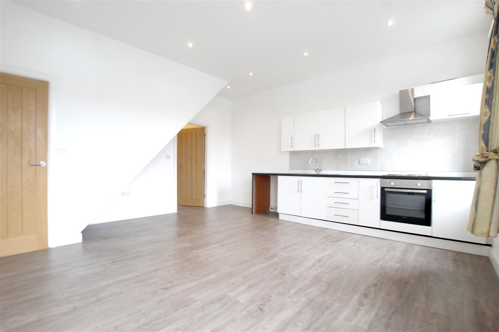 Flat Keighley Road in Bradford
