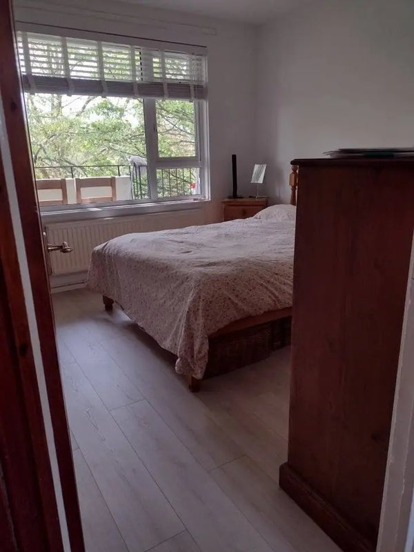 Room Papworth Gardens in Greater London