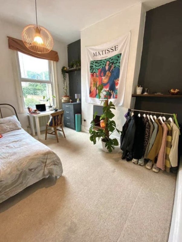 Room Vartry Road in Greater London