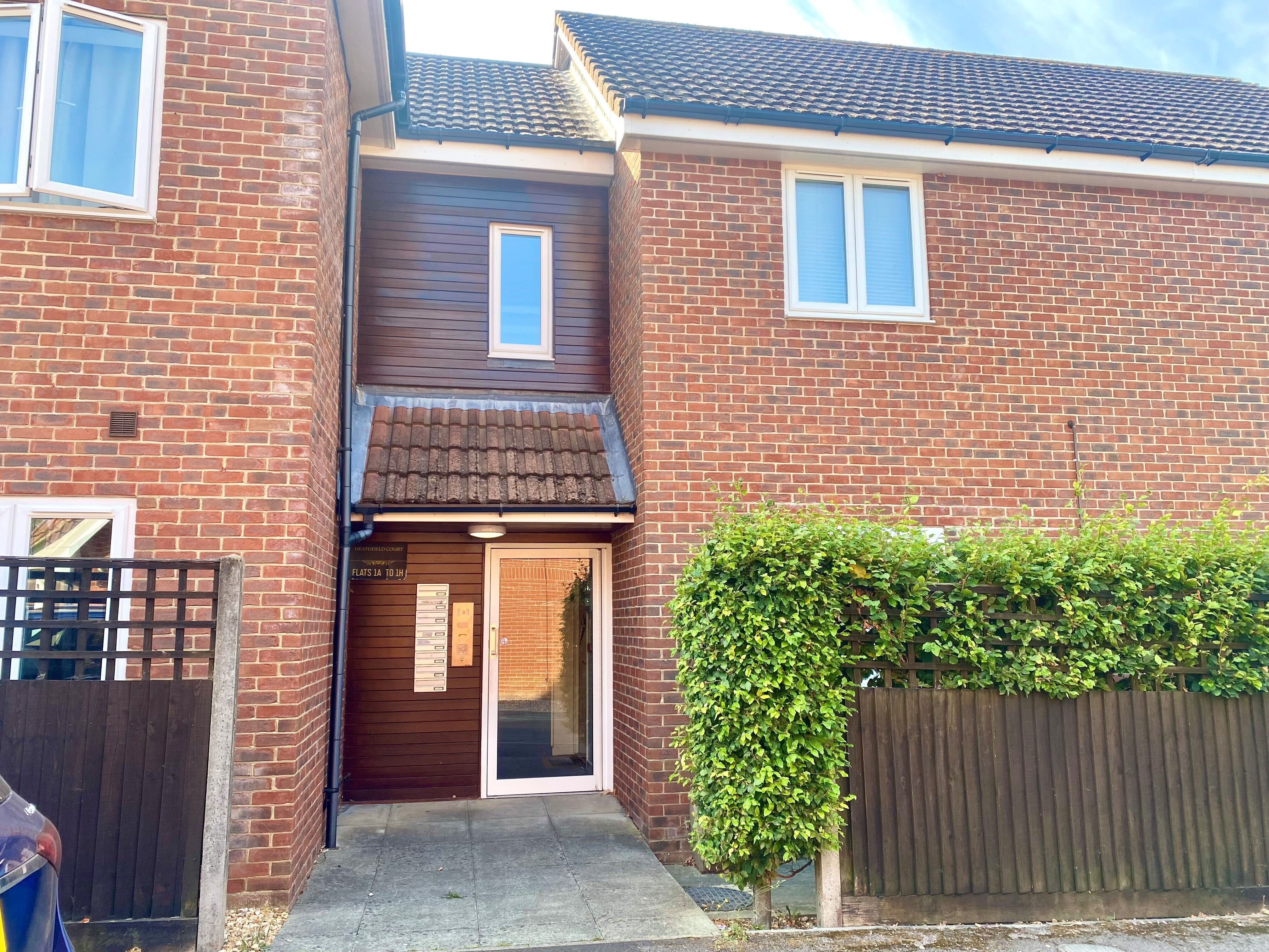 Flat Valentine Avenue in Southampton