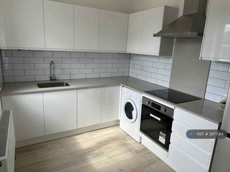 House Purley Way in Greater London