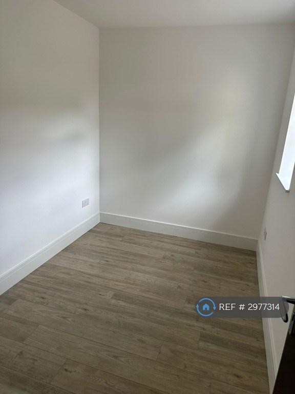 House Purley Way in Greater London