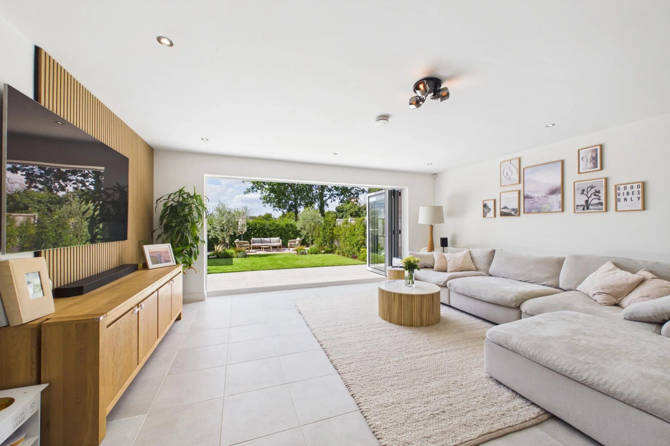 House Northridge Way in Dacorum