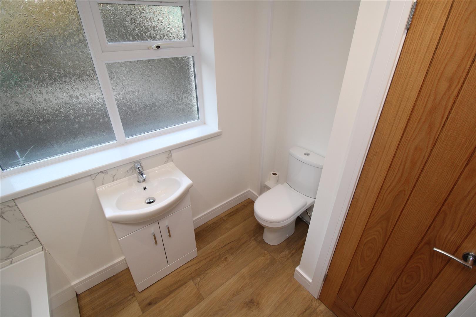 Flat Clydach Road in Clydach Vale