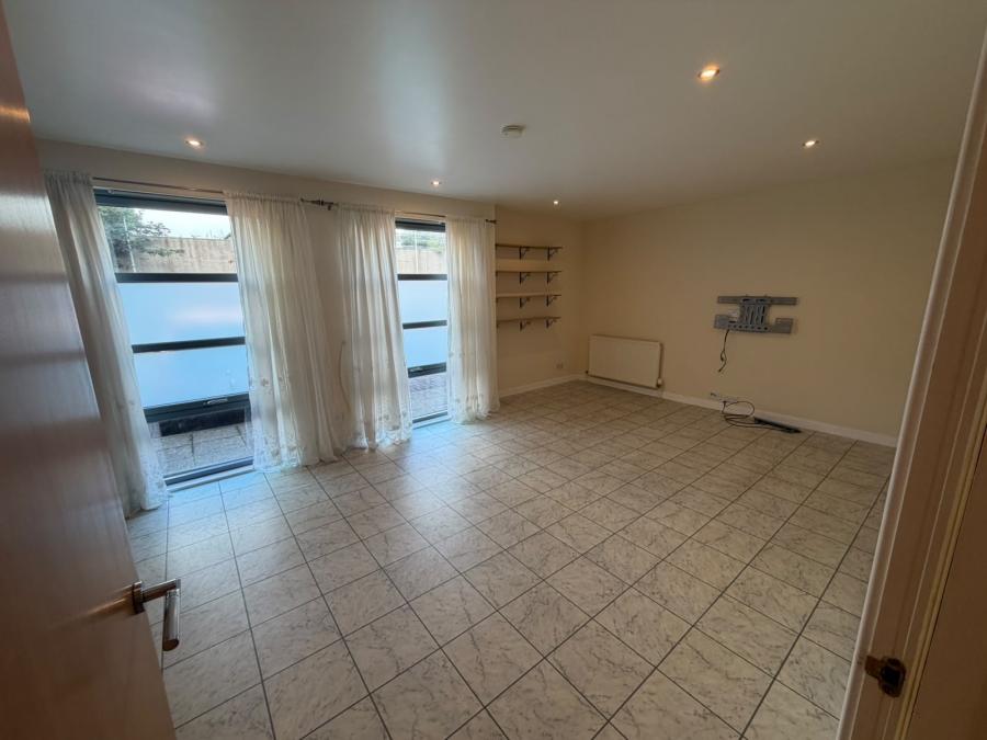 Flat Merkland Lane in Aberdeen City