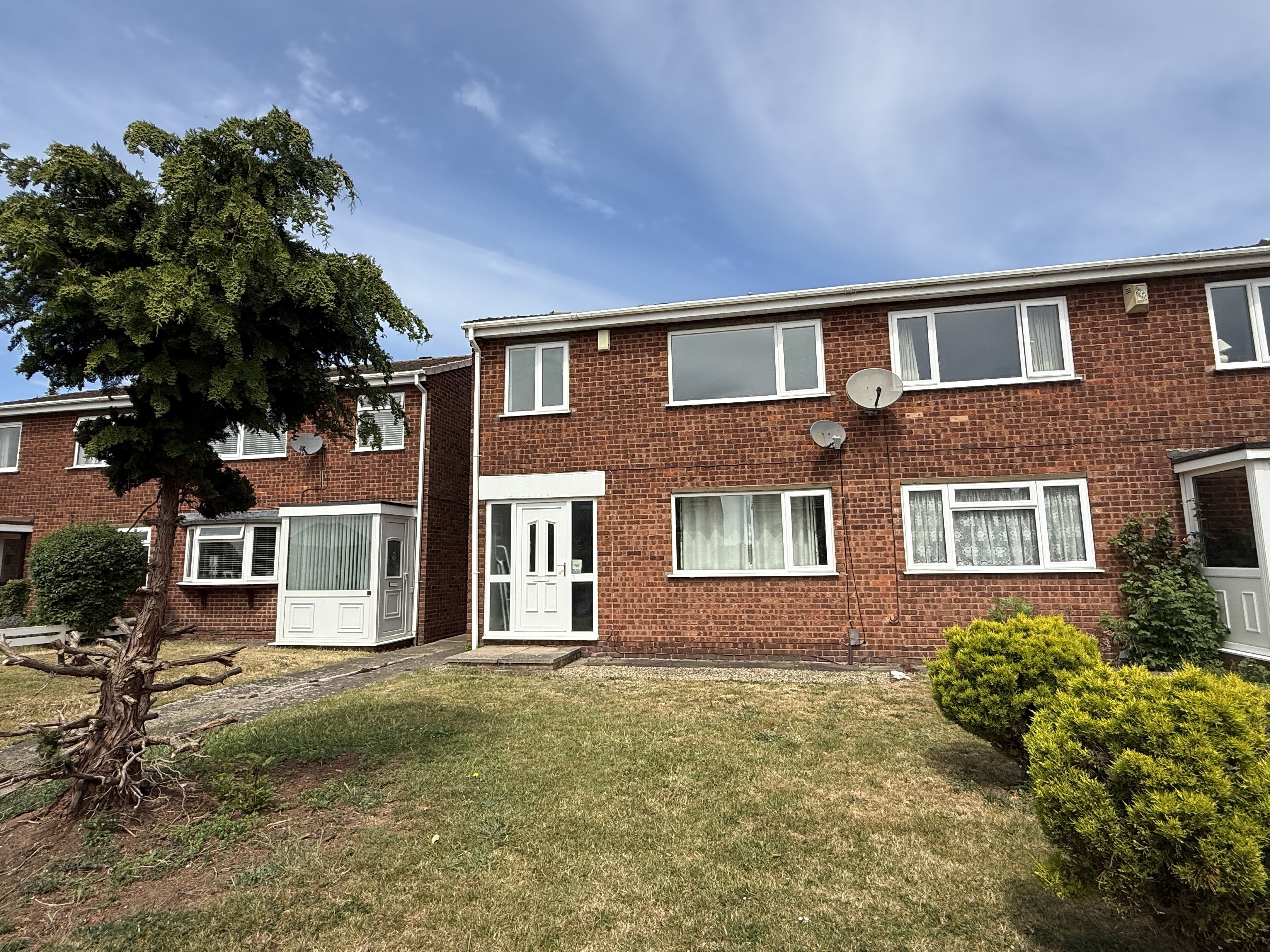 House Witney Close in Tamworth