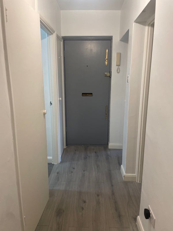 Room Waldram Park Road in Greater London