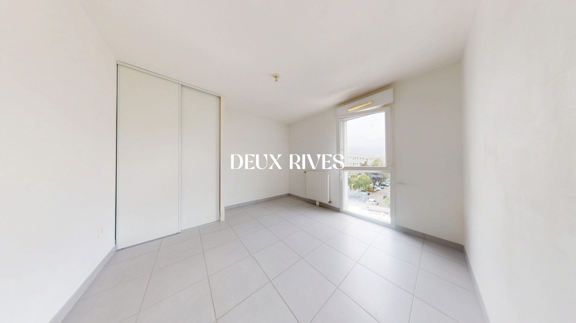 Flat Rue du Chemin Rouge in Nantes